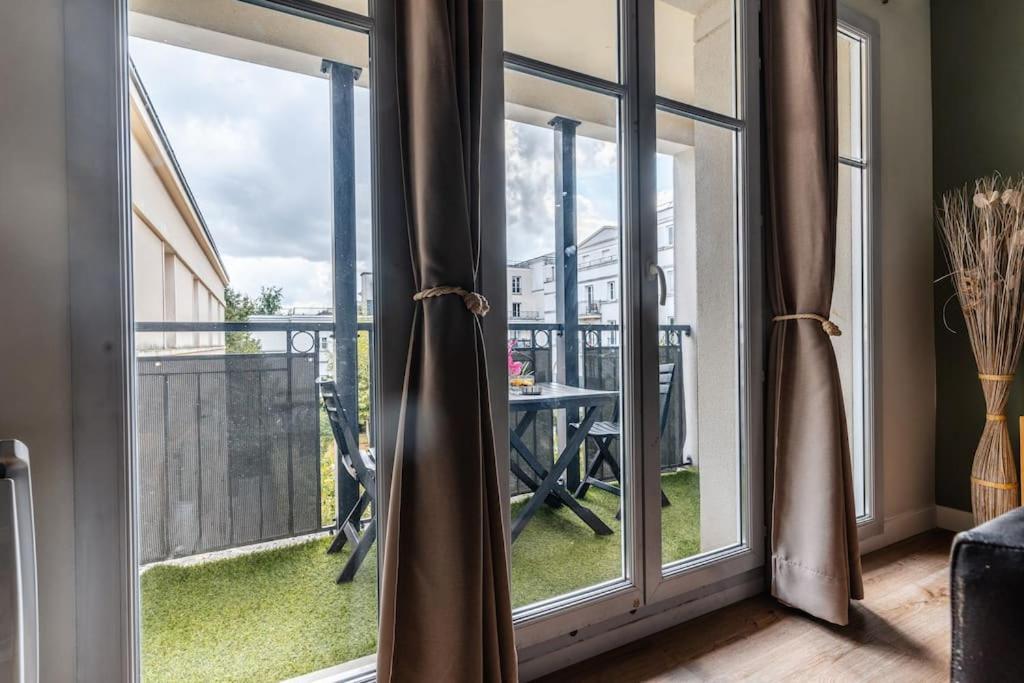 Emplacement Ideal Proche Disney Серри Экстерьер фото