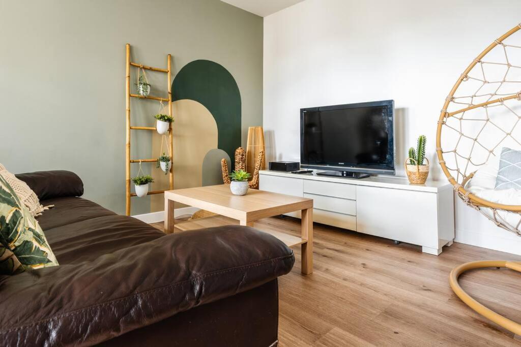 Emplacement Ideal Proche Disney Серри Экстерьер фото